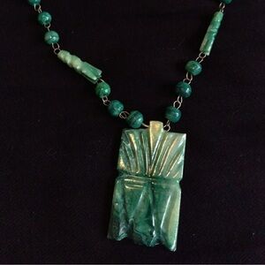 VINTAGE JADE hand carved Statement Necklace 21”